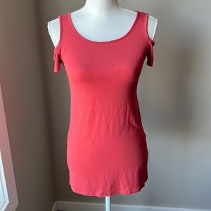 5/$25 Suzy Shier Top